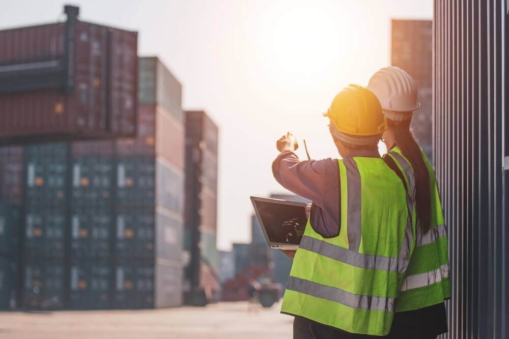 profissionais de segurança no trabalho